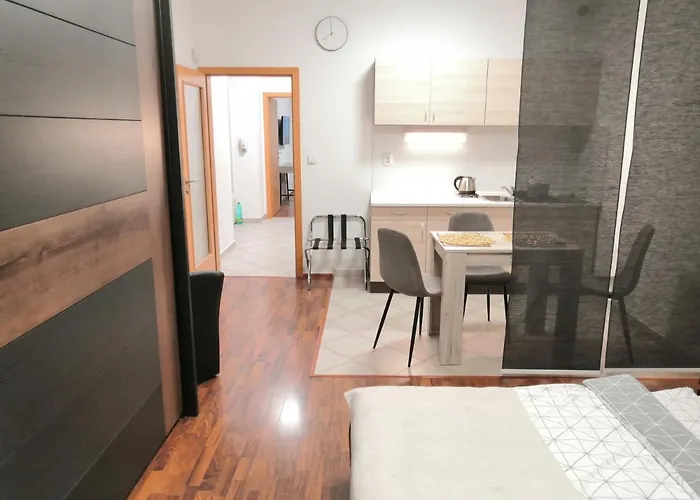 Apartman * Praga